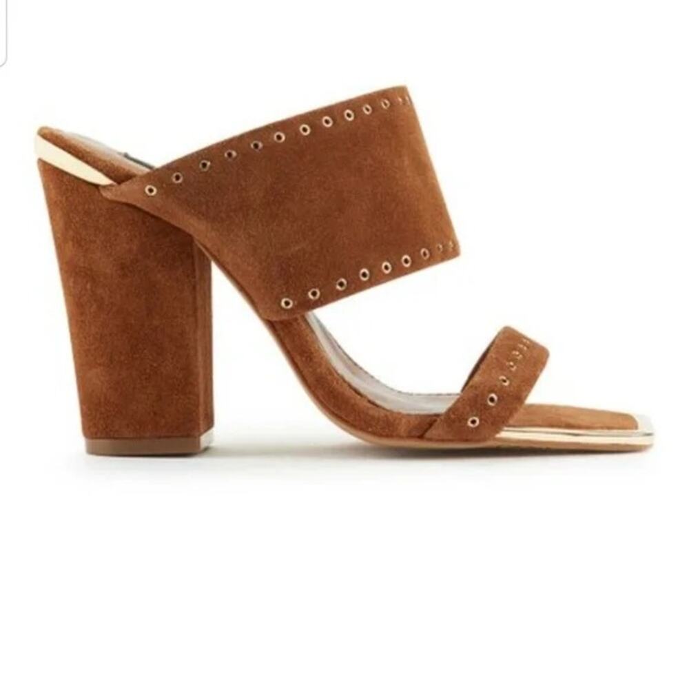 DKNY Lilina Sandal Dark Cognac Suede Size 8 Chunky Heel Square Toe Shoe Grommets
